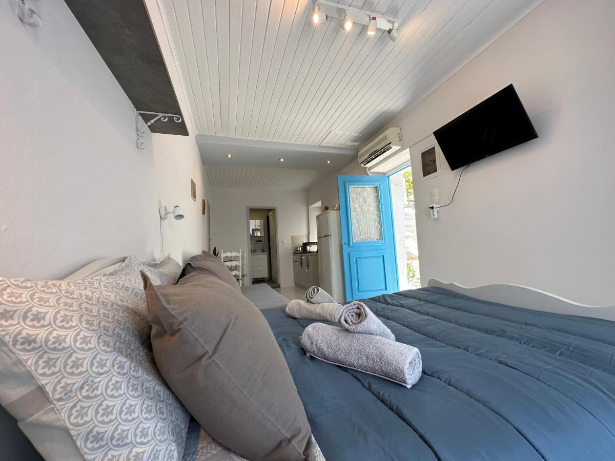 Brinia Cosy Apartment Poros Town Exterior photo